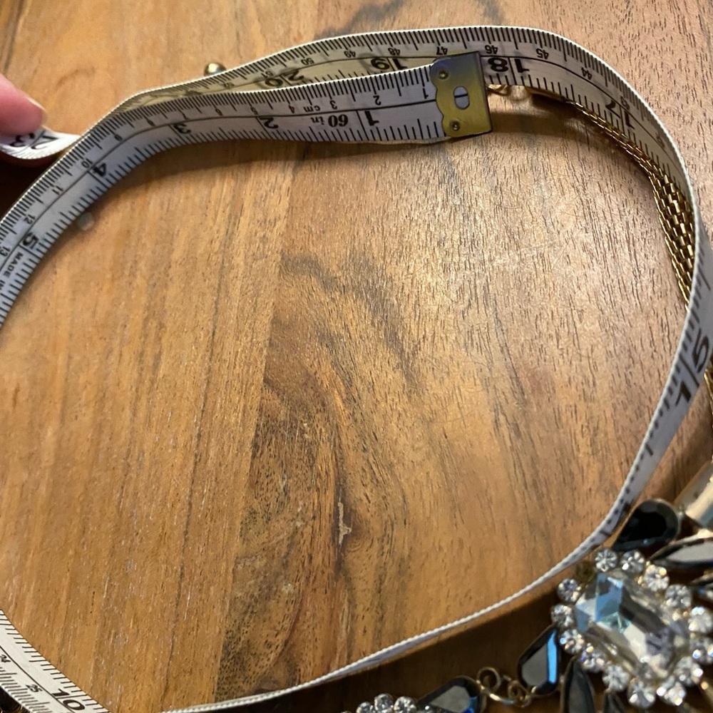 Statement necklace - Picture 3 of 6